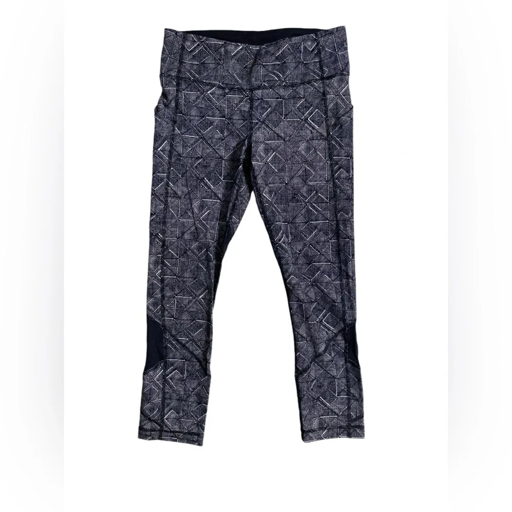lululemon | size‎ 4 Pace Rival Crop (22